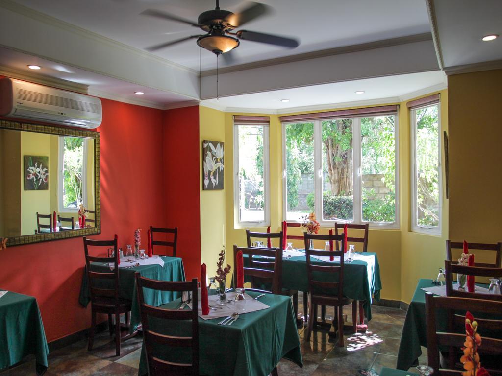 L'Orchidee Boutique Hotel Port of Spain Екстериор снимка