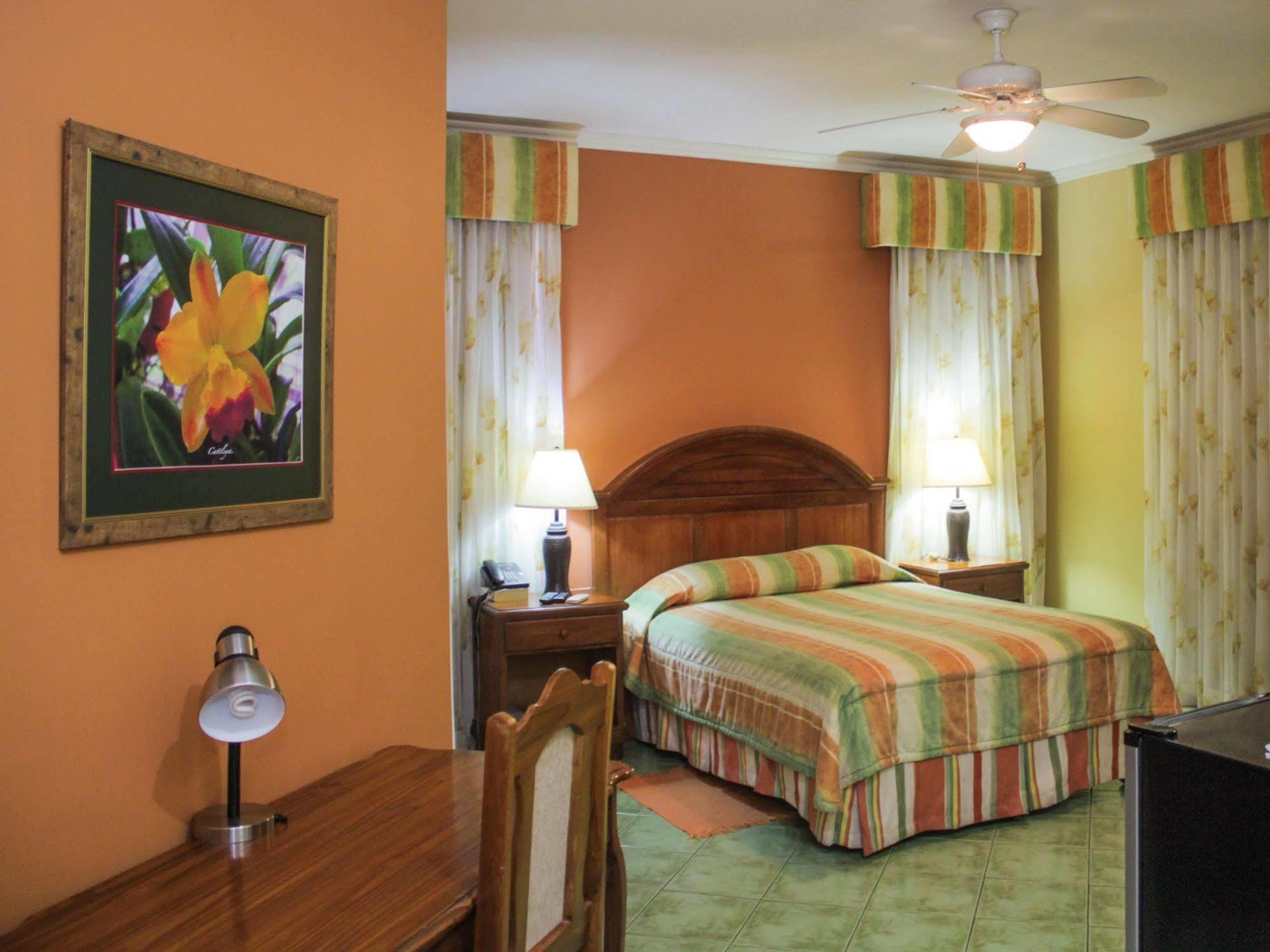L'Orchidee Boutique Hotel Port of Spain Екстериор снимка