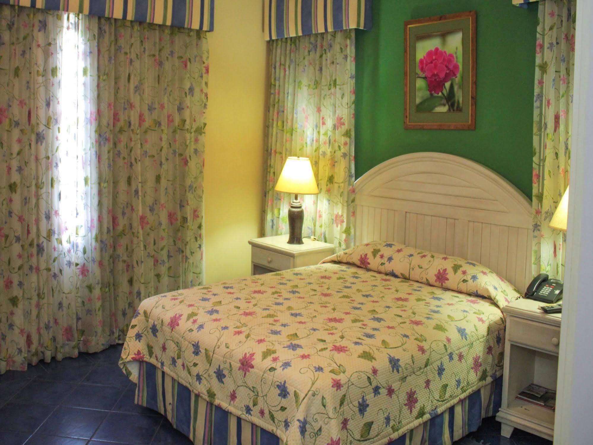L'Orchidee Boutique Hotel Port of Spain Екстериор снимка